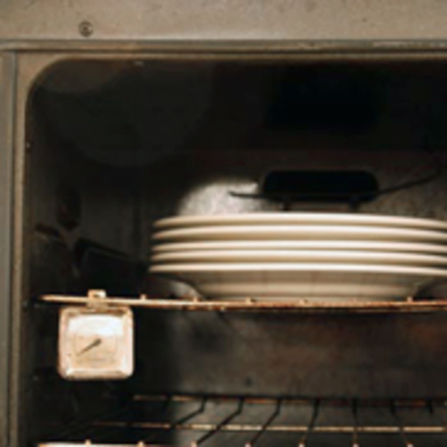 Warming plates in microwave clearance