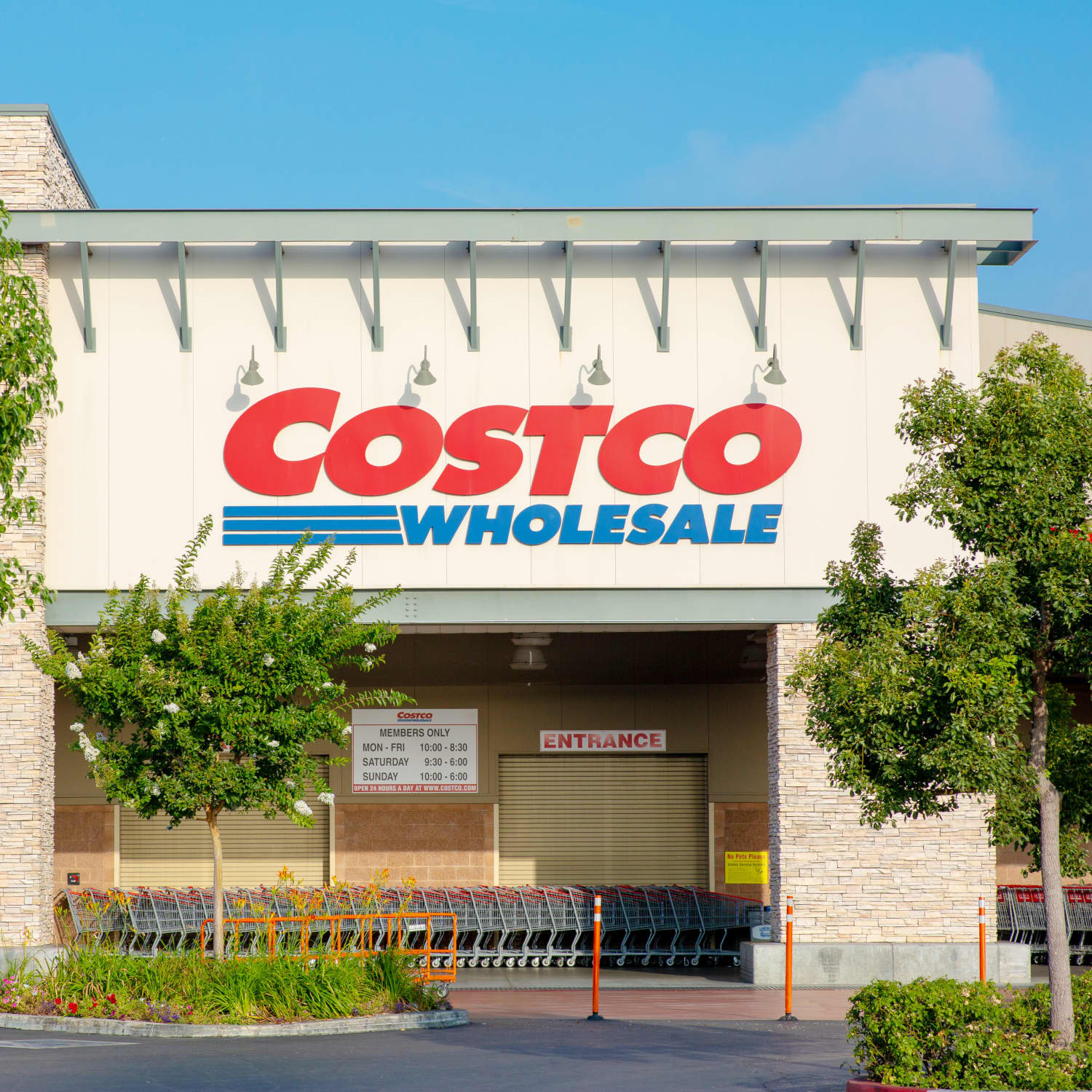 5 Things to Know About Costco Products Price Tags, According ...