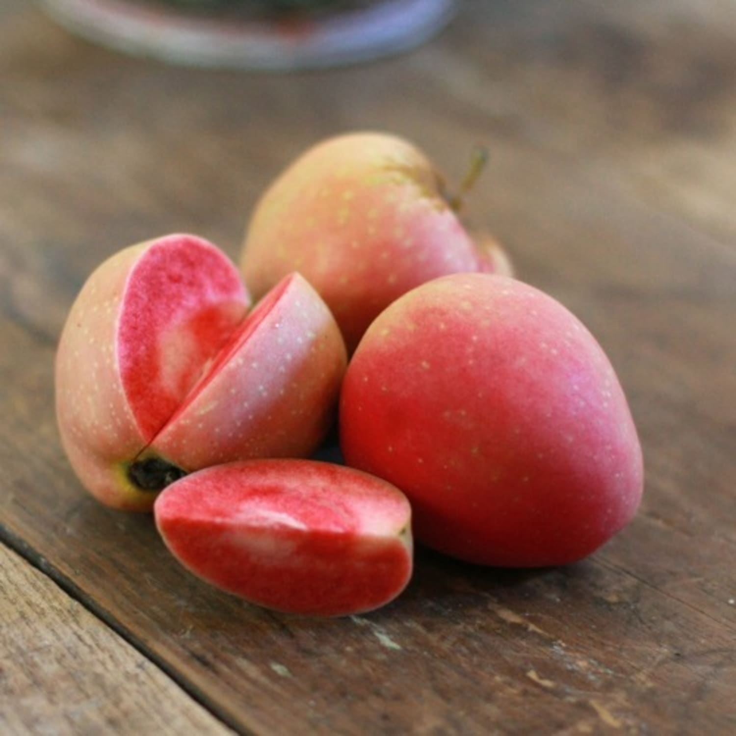 Organic Pink Pearl Apples, 1 lb