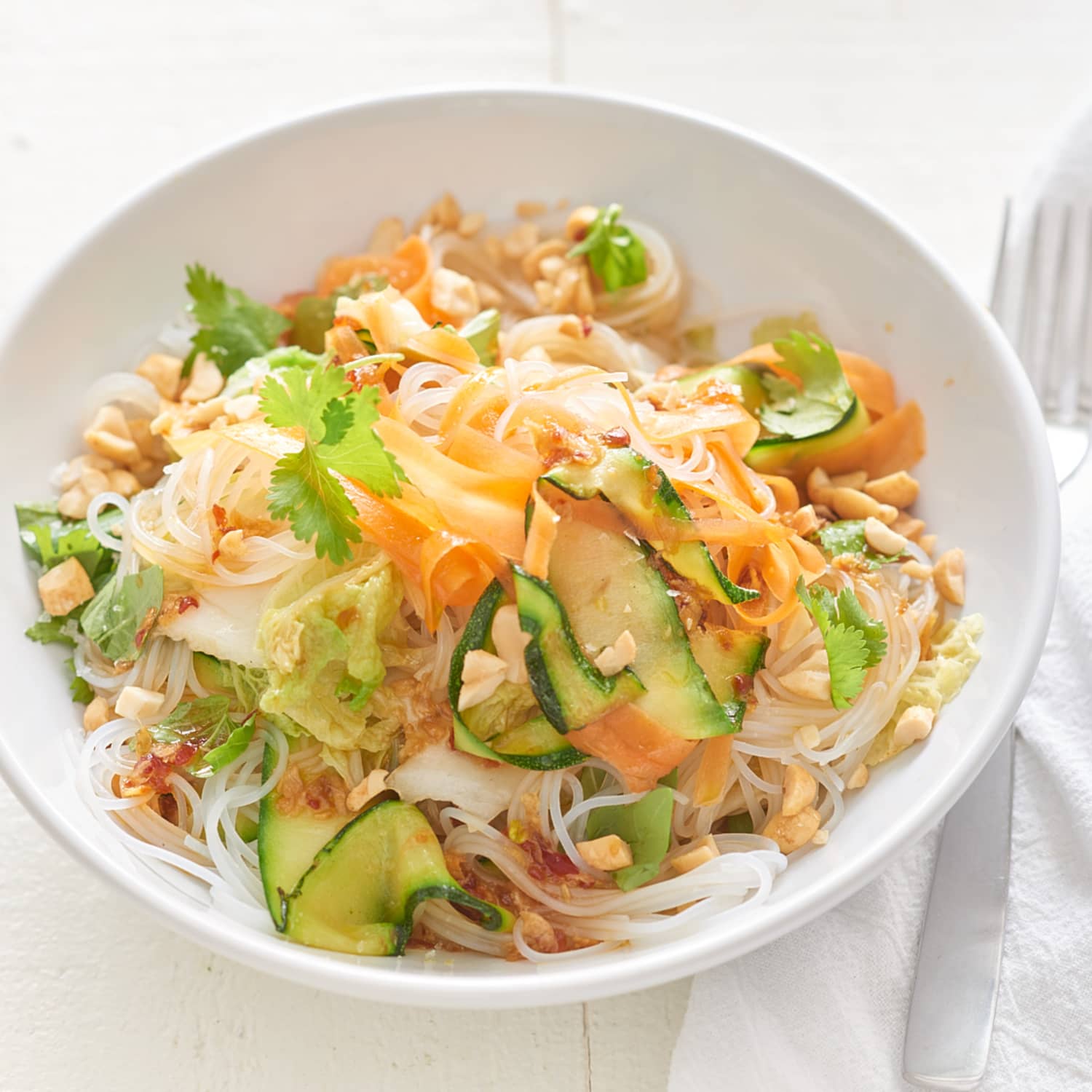 Spiralized Vegetable Noodle Bowls With Peanut Sauce - Domestic Gothess