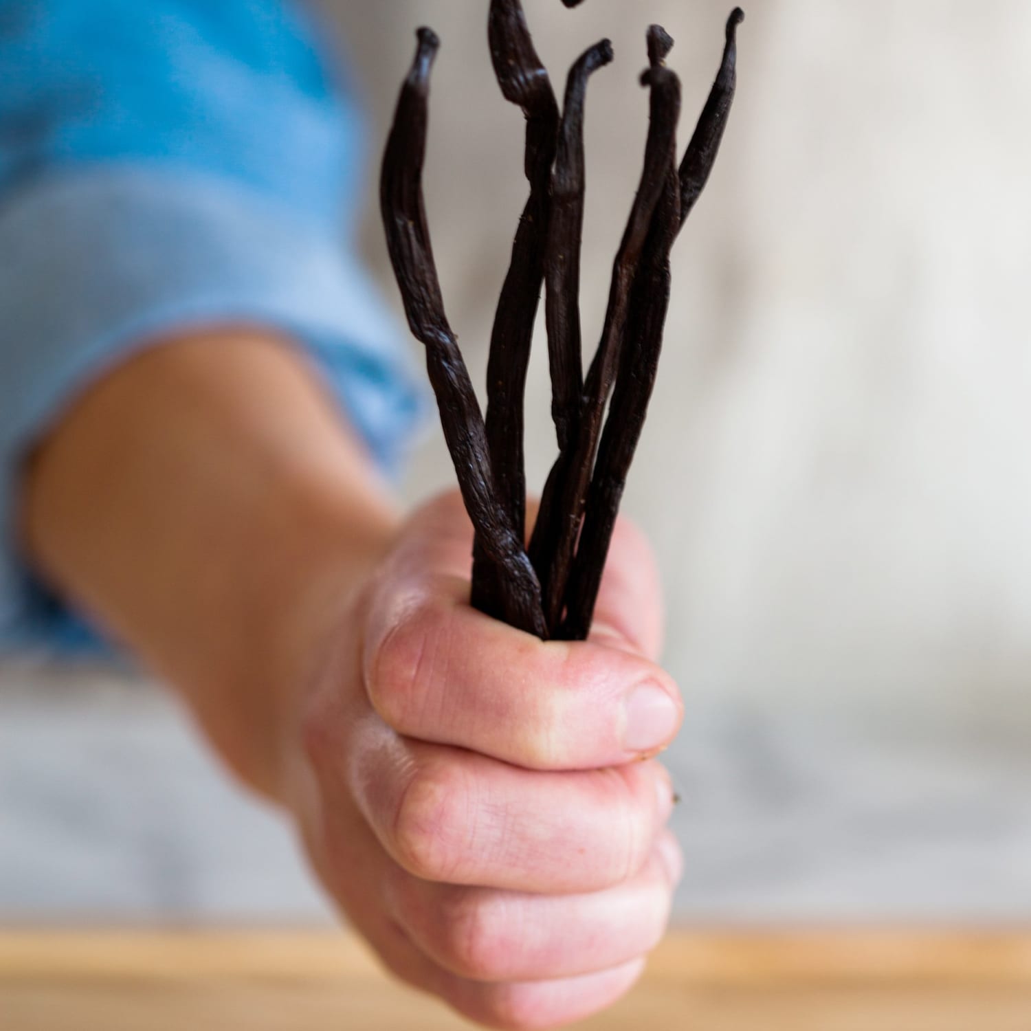 How To Scrape The Seeds From A Vanilla Bean | Kitchn