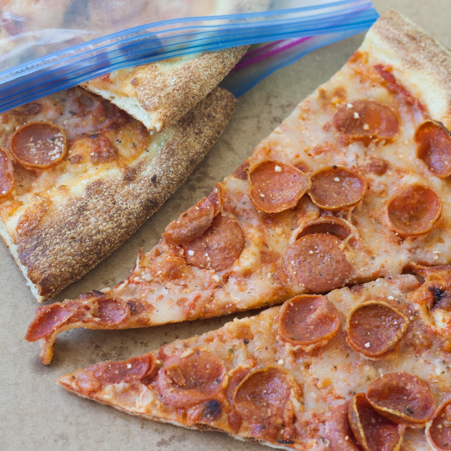 This Pizza Slice Storage Solution Will Save So Much Fridge Space – SheKnows