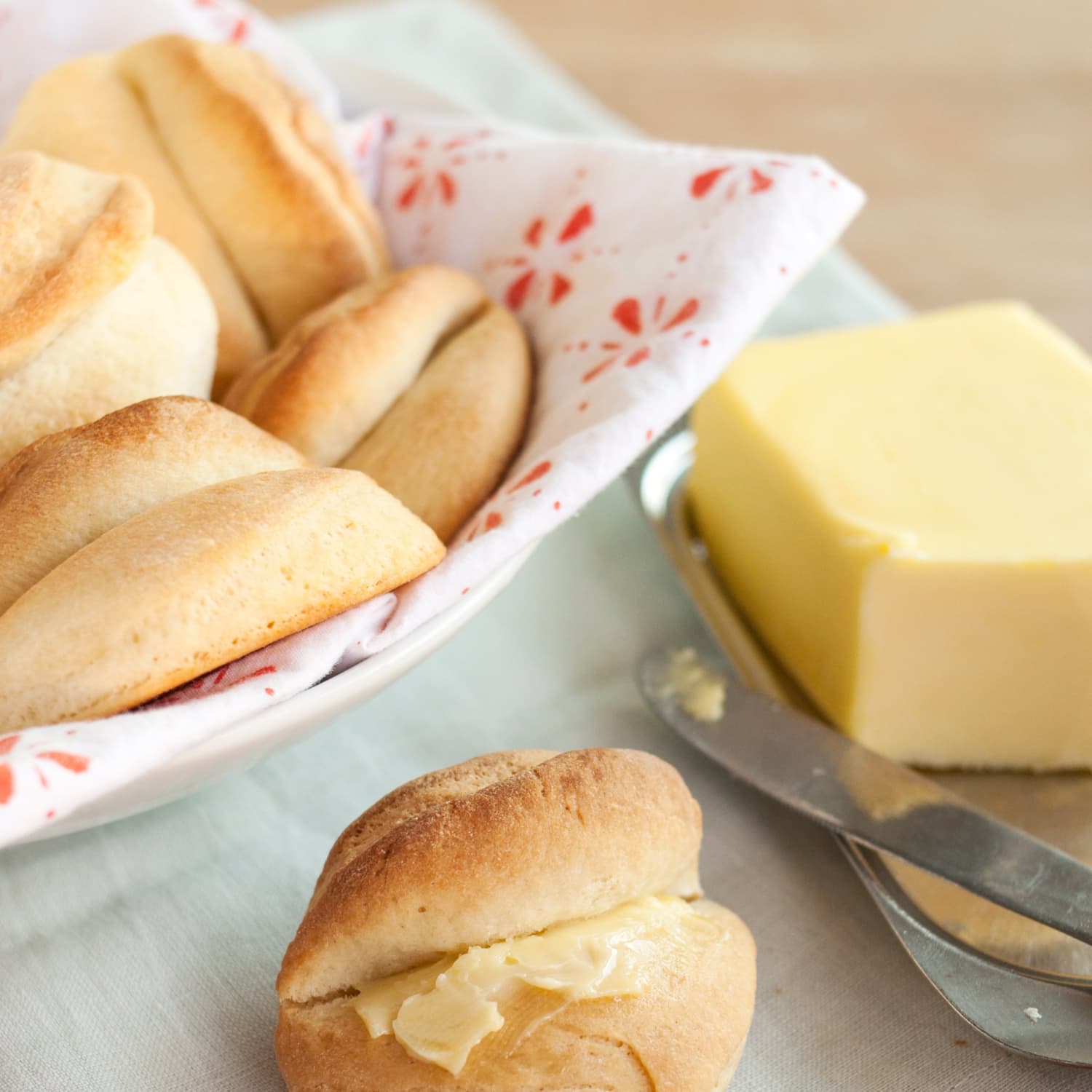 how to dress up store bought dinner rolls 3 Tiny Ways Upgrade Store-Bought Grocery store Colour:53 Yellow Pastel Wedding Guest Dresses WebColor_LEADERCONTRASTNAVYRED