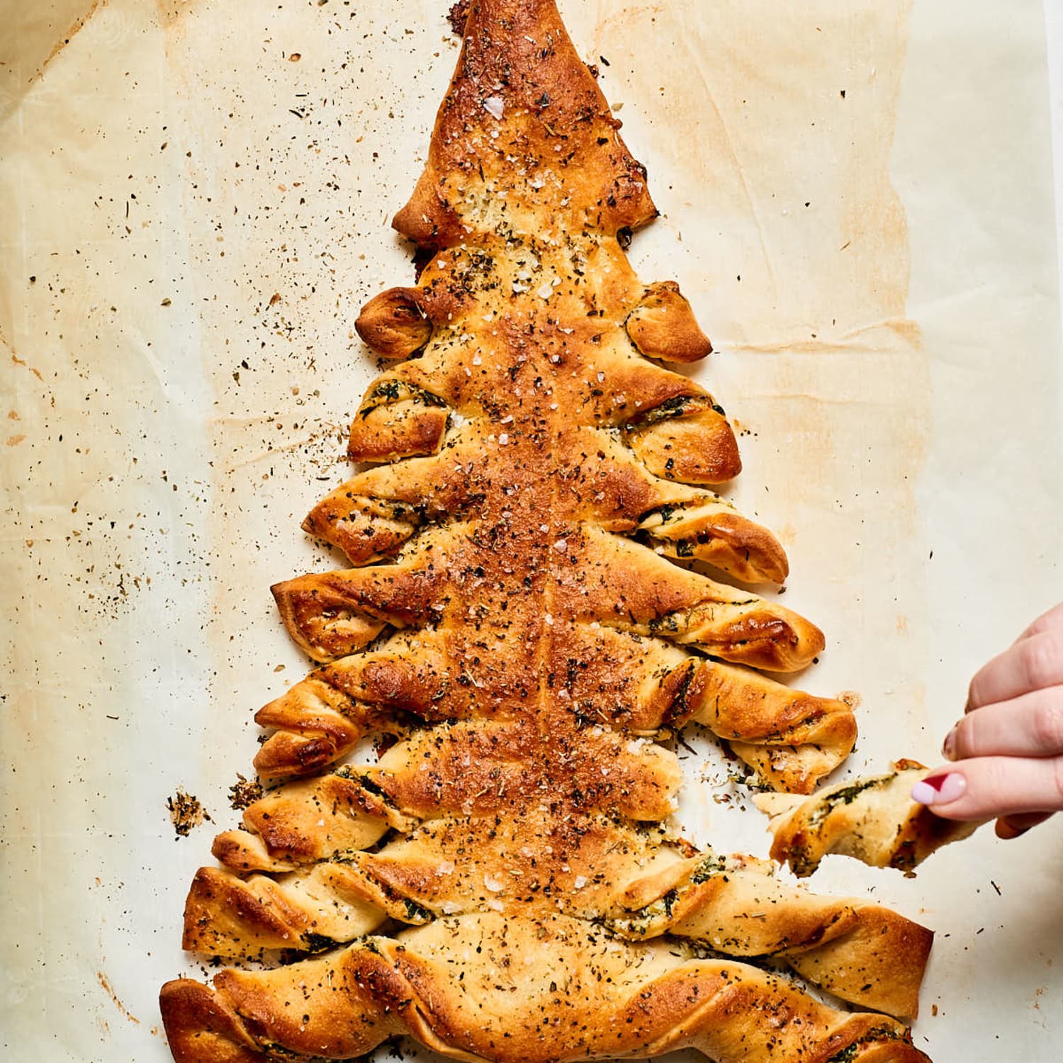 This Viral Pinterest Dish Actually Works And Is Delicious Kitchn Spinach artichoke dip + flaky puff pastry + festive af design = a christmas masterpiece. this viral pinterest dish actually