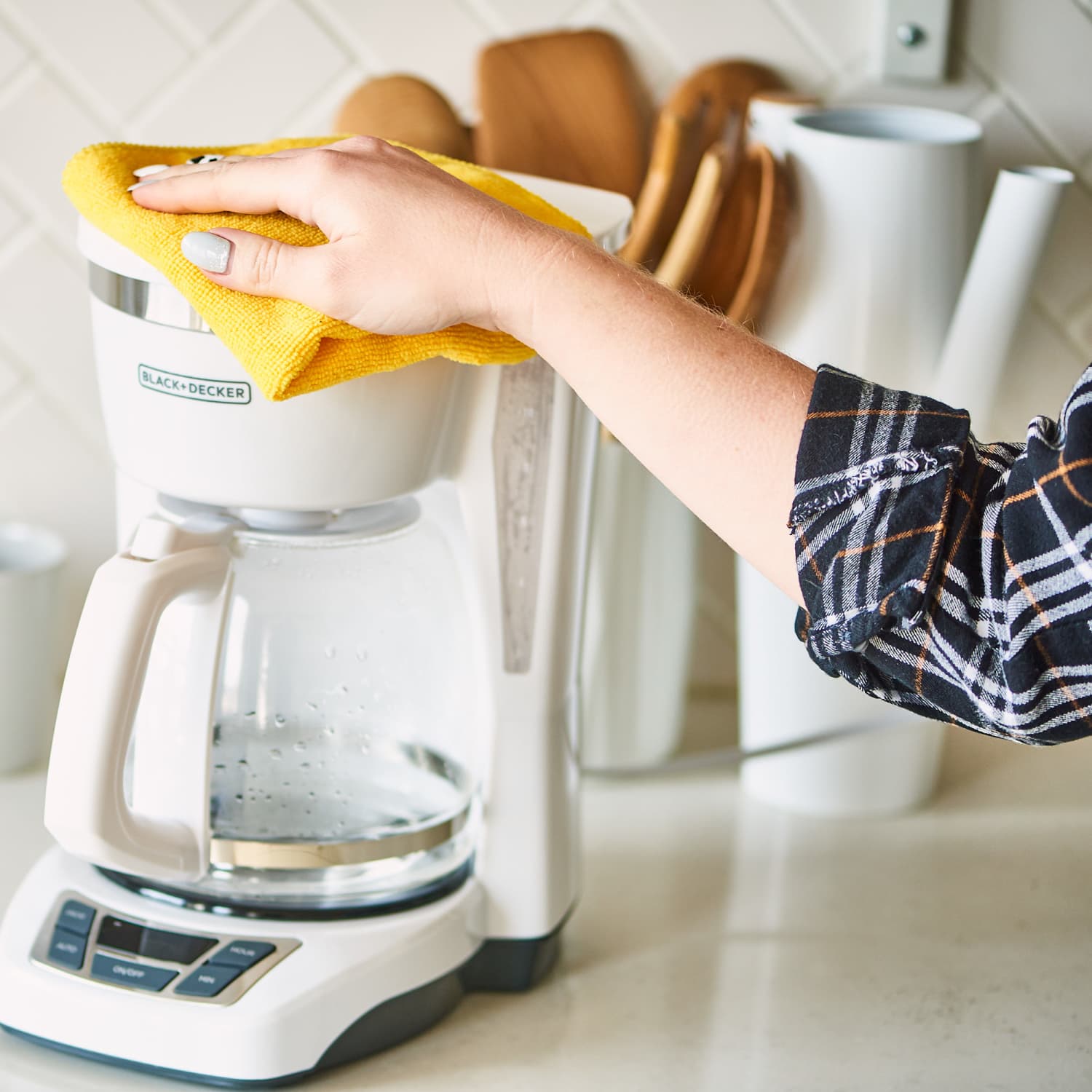 Full Coffee Maker Deep Cleaning with Citrus Acid : #keurigmachine Ad