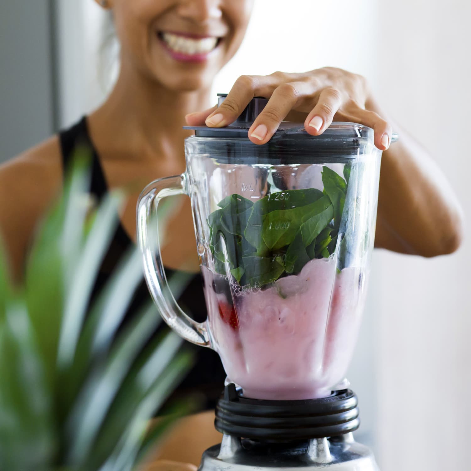9 Best Blenders for Smoothies of 2024 - Reviewed