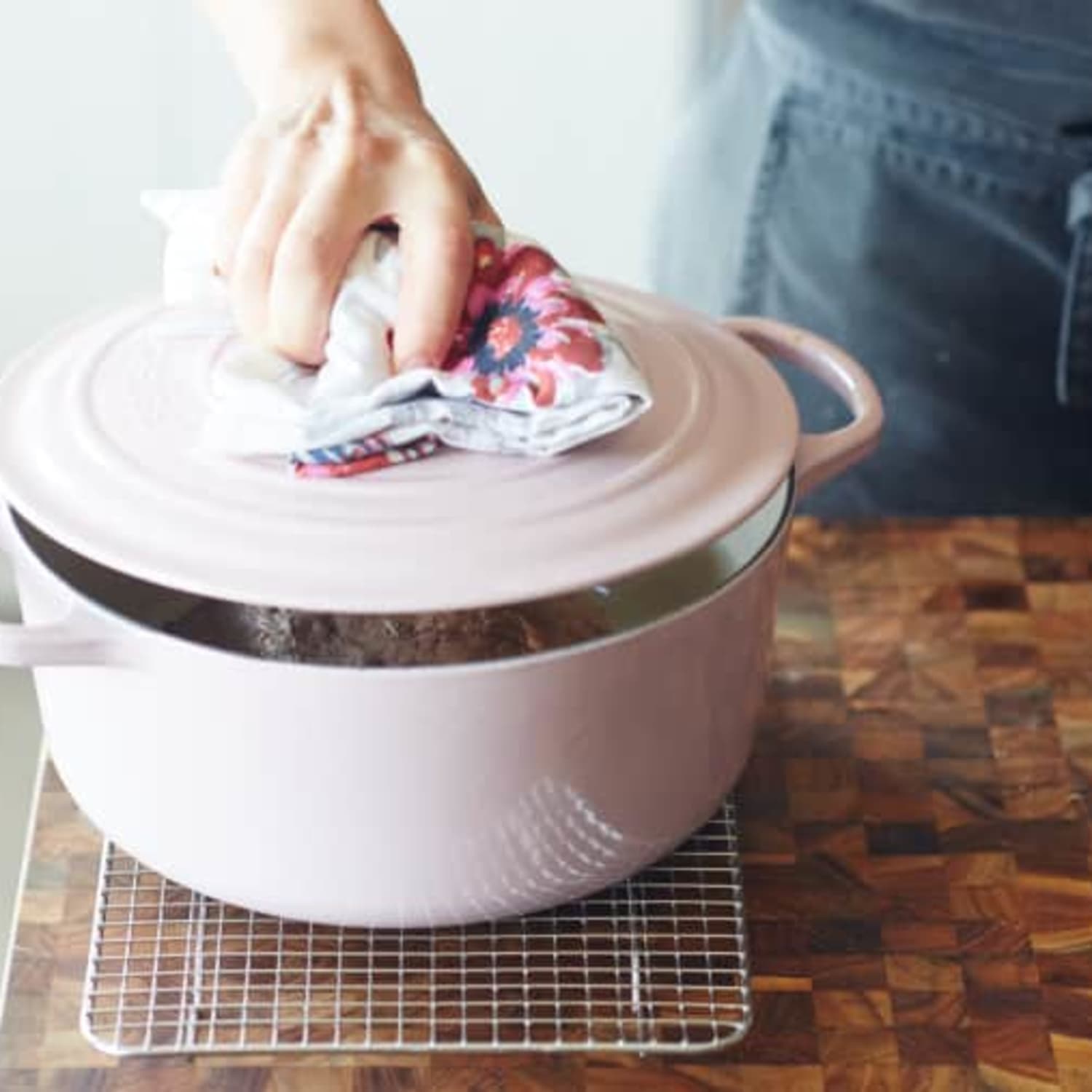 I've Been Eyeing This Le Creuset Baking Dish for Months—and It Just Went on  Sale Ahead of the Holidays