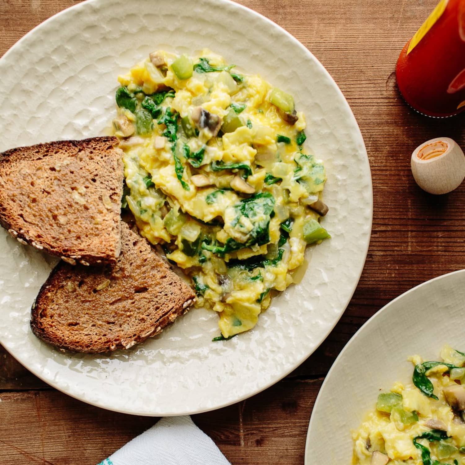 Recipe Scrambled Eggs With Green Peppers Mushrooms Kitchn