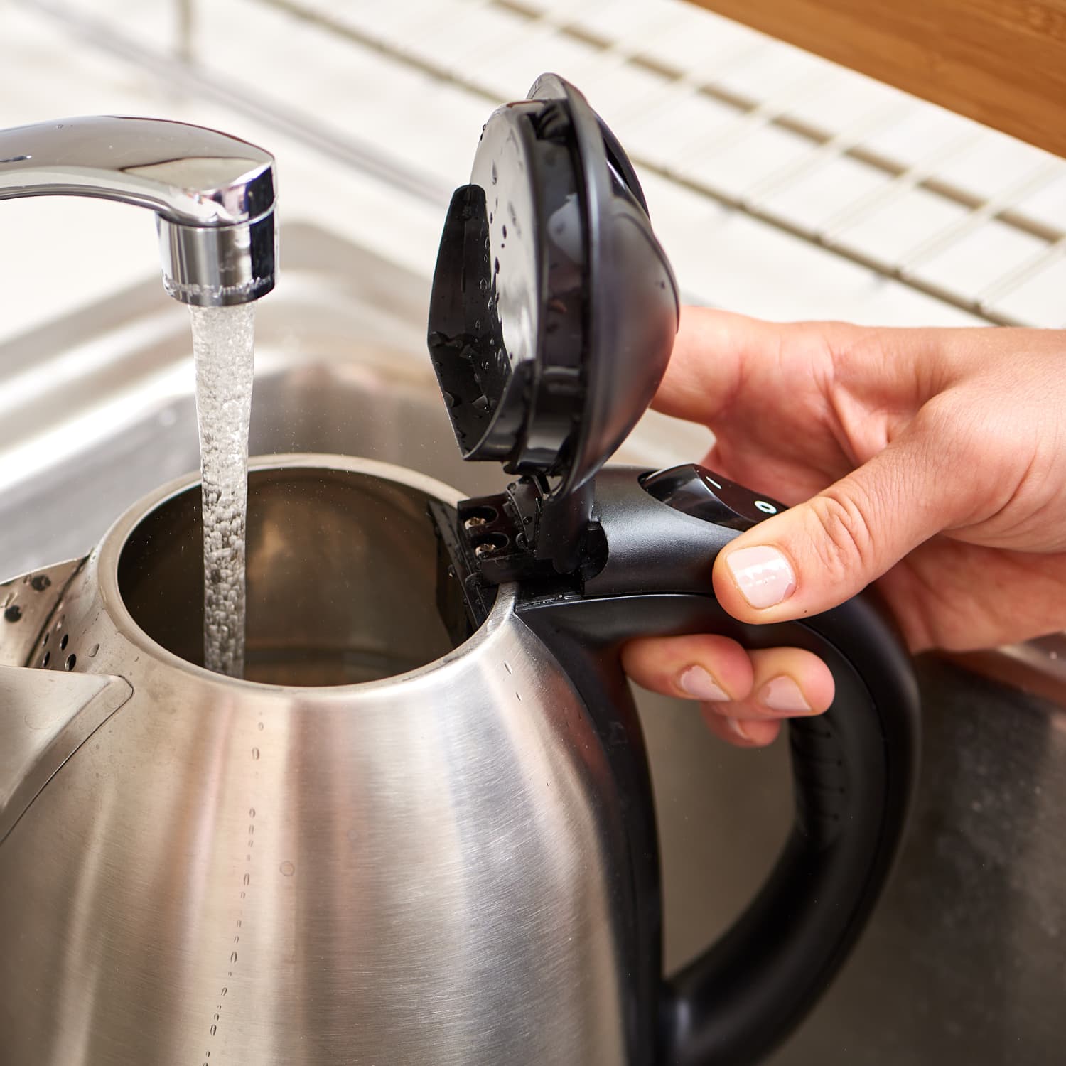 The 4 Best Electric Kettles