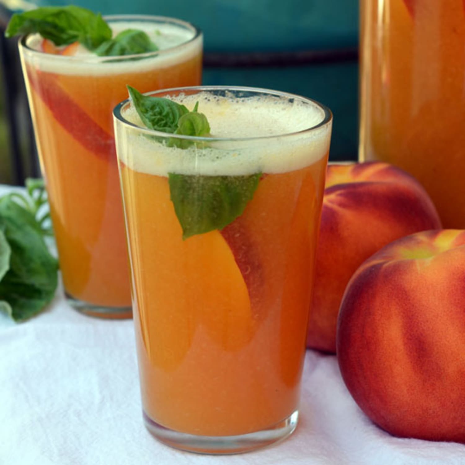 Sparkling Peach Punch - Carlsbad Cravings