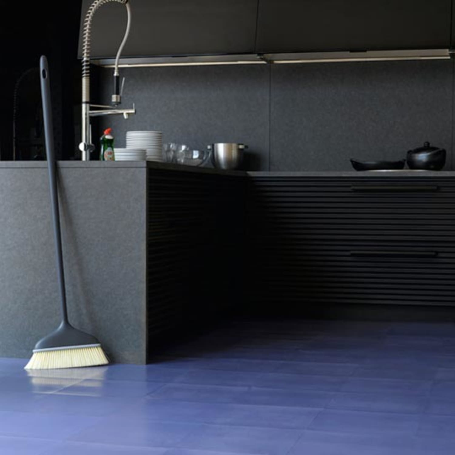 Rubber Room: Portable Kitchen Tiles - Living in a Nutshell