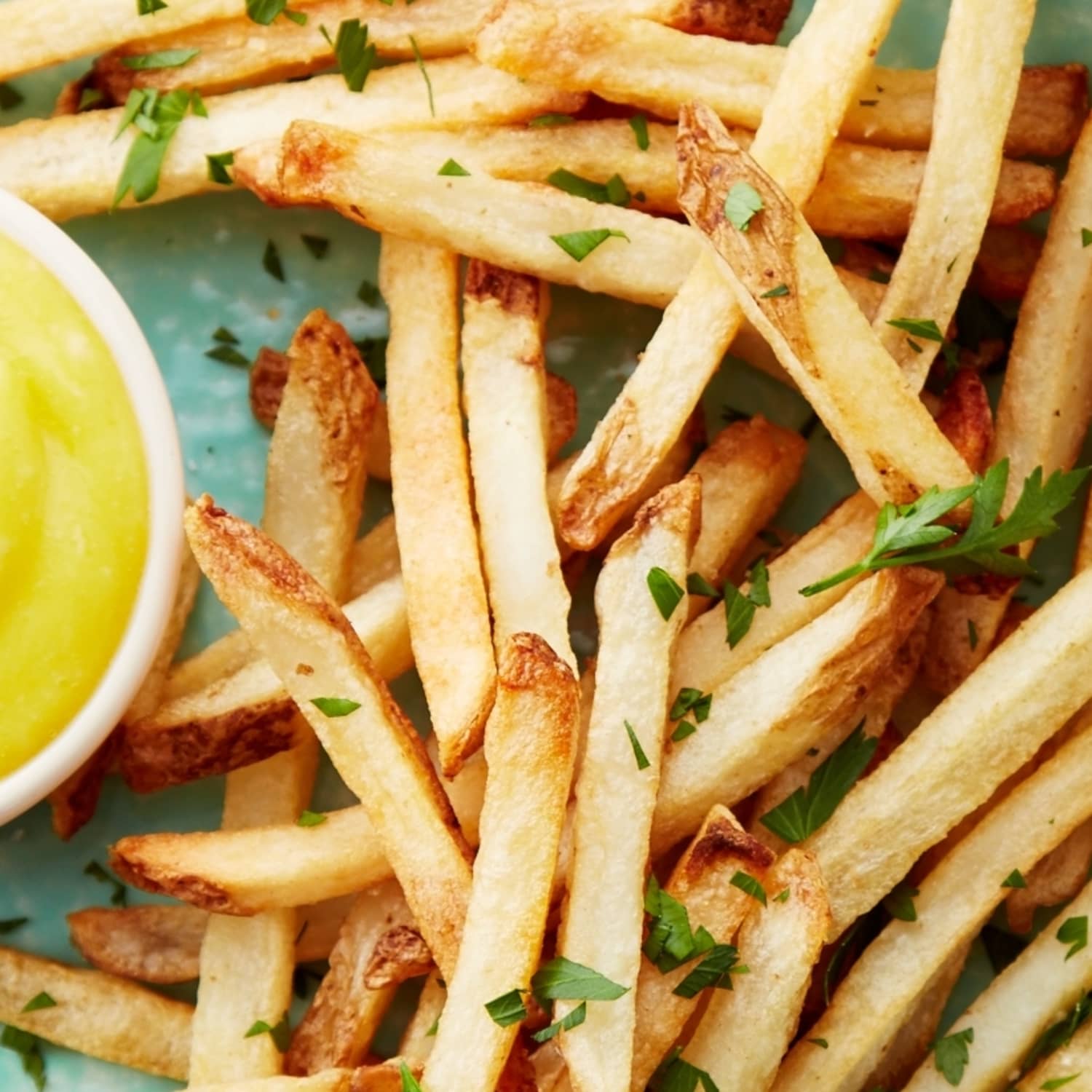 How To Make Garlic Aioli The Easiest Simplest Method Kitchn