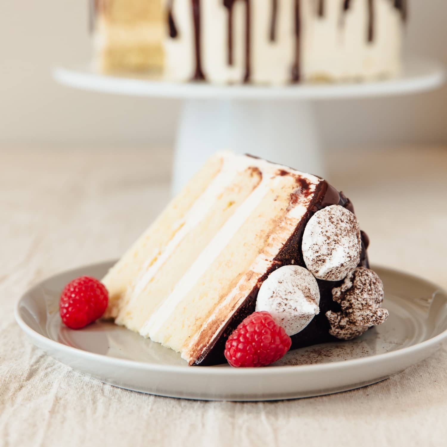 How To Frost Decorate A Layer Cake Kitchn