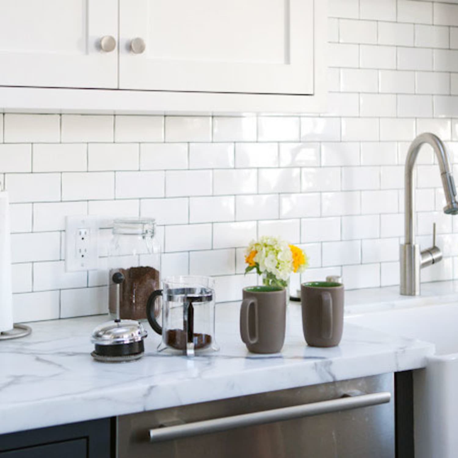 Would I Be Crazy to Choose Marble Countertops for My Kitchen? Marble  Countertop Pros and Cons | Kitchn