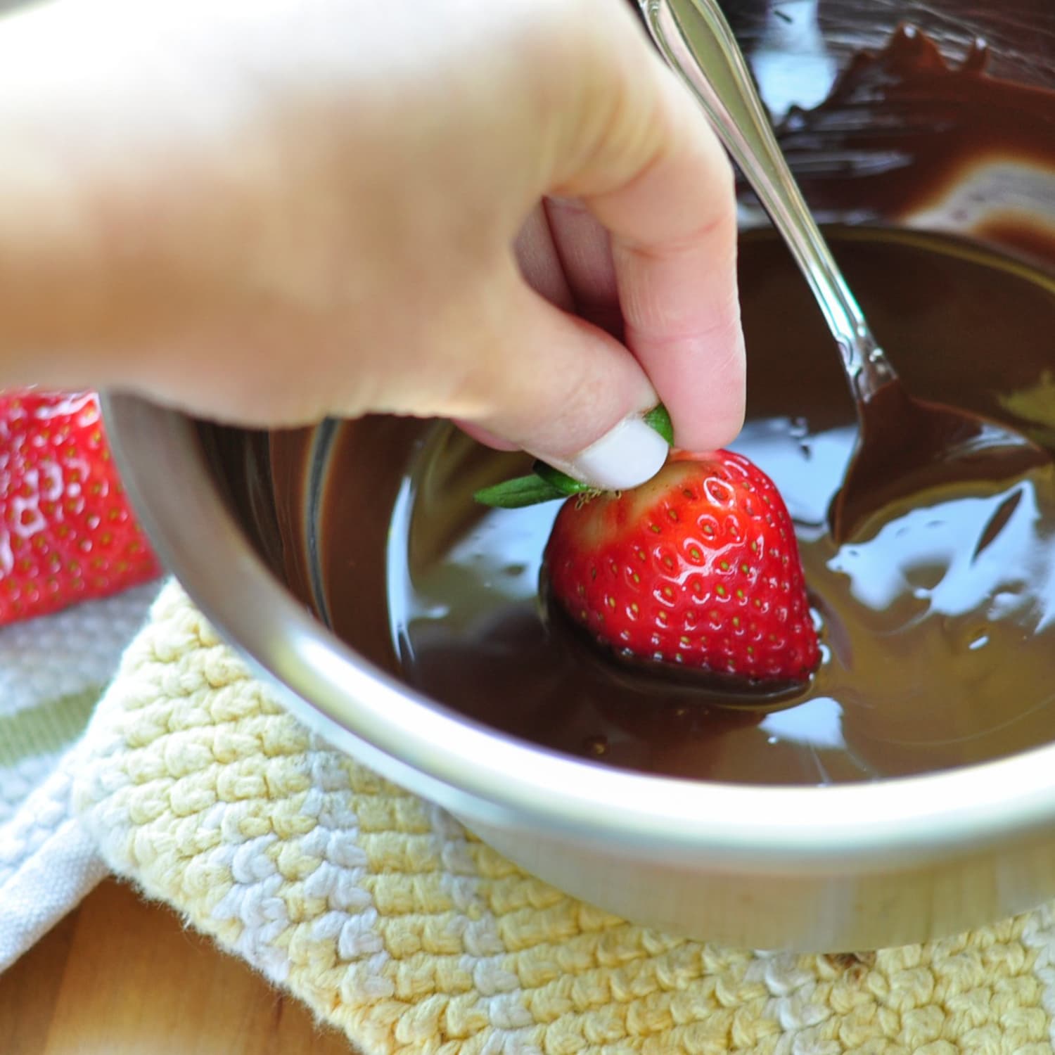 How to Make a Double Boiler when you don't have the right pan. 