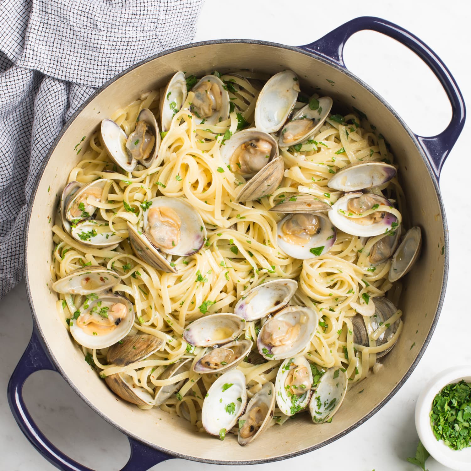Linguine with Clams - Easy One Pot Pasta Recipe | Kitchn