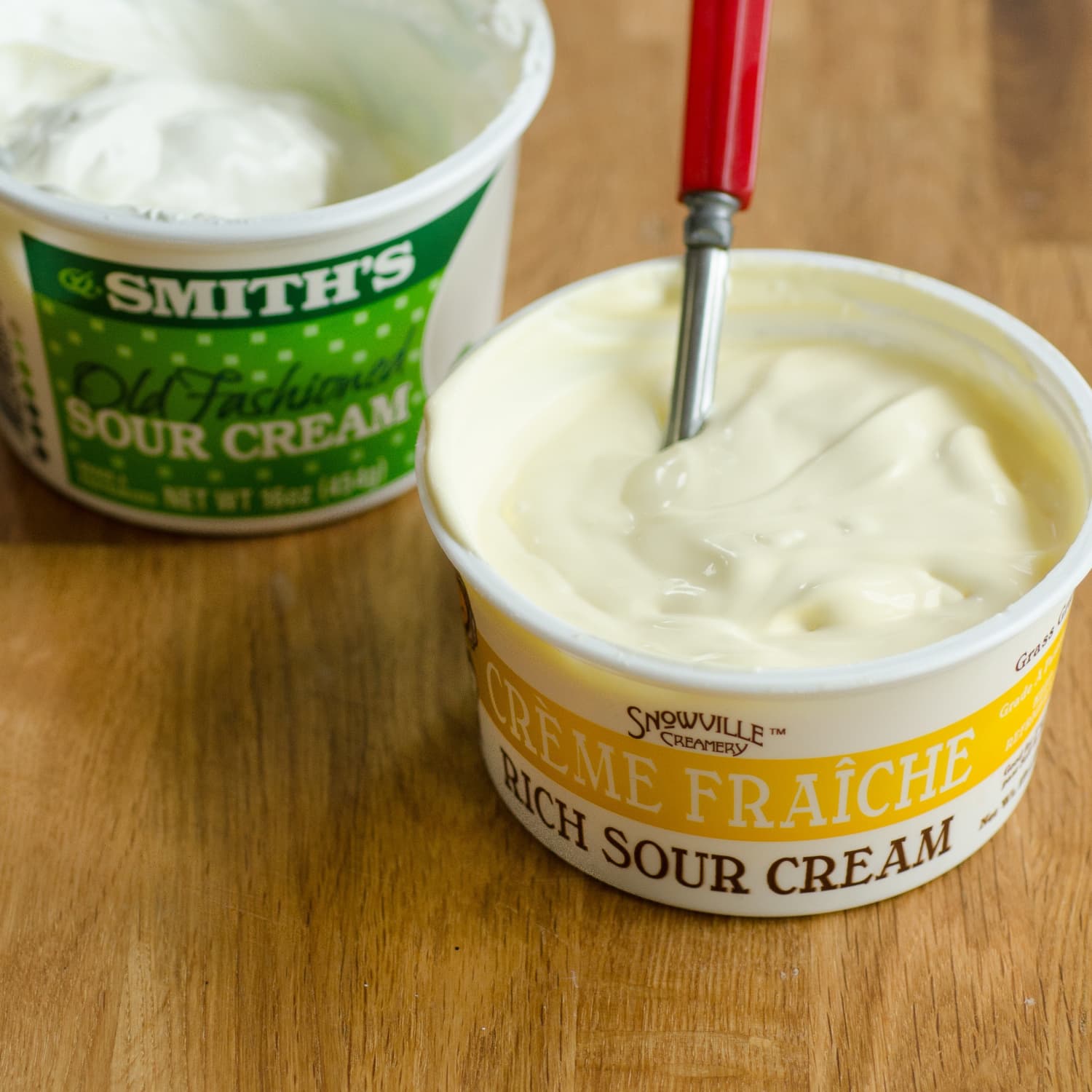 What S The Difference Between Sour Cream And Creme Fraiche Kitchn