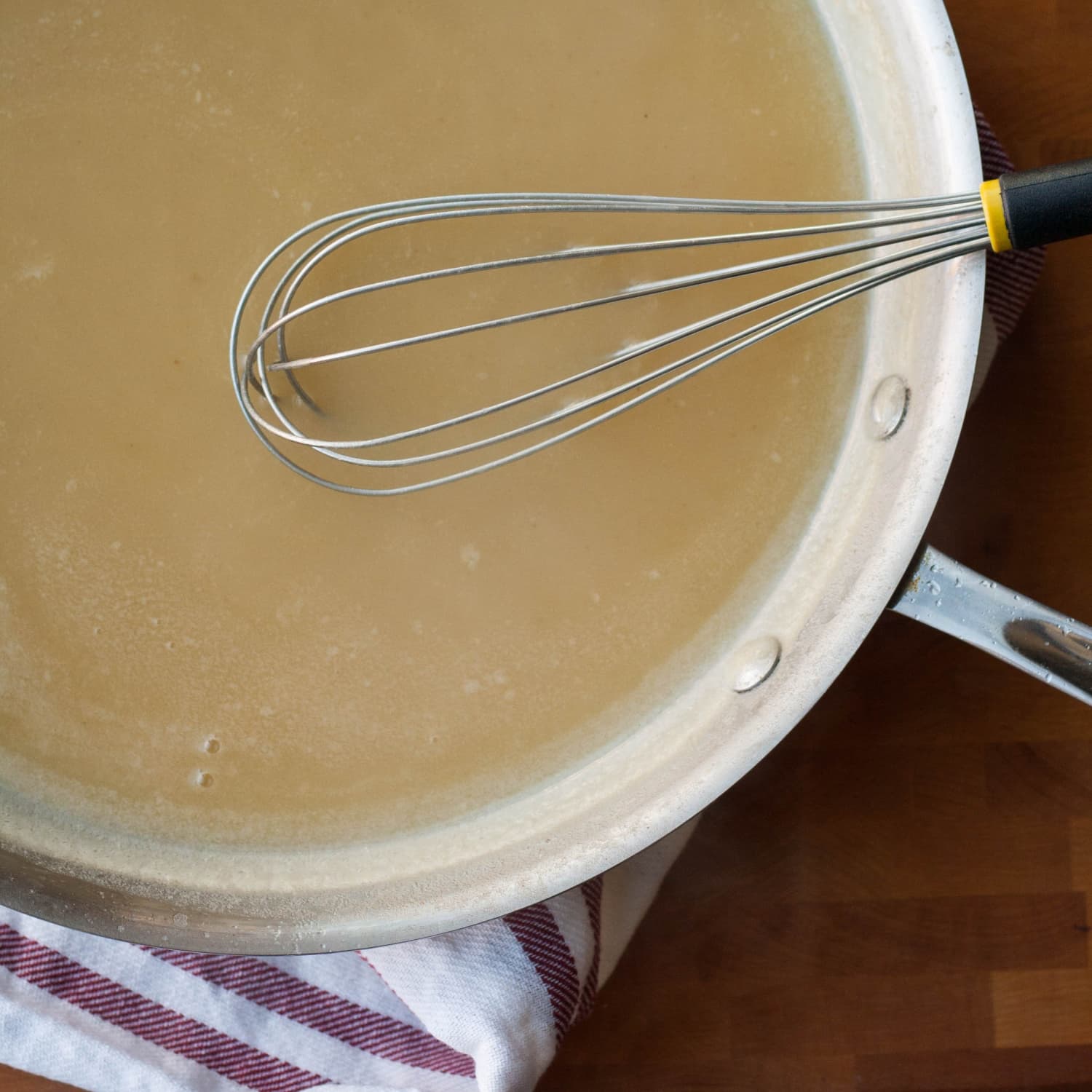 sauce pans - Whisk