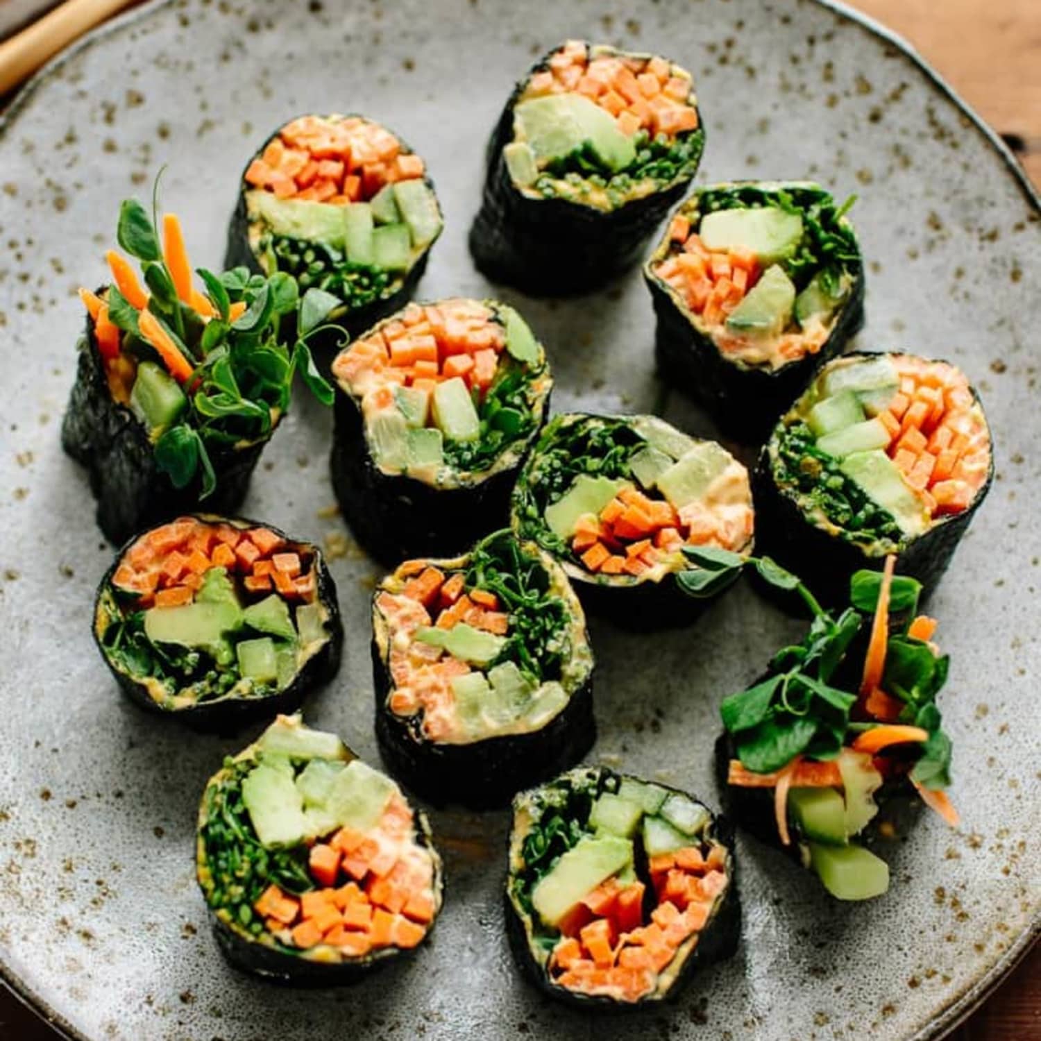 Simple Homemade Nori Sushi Rolls Recipe