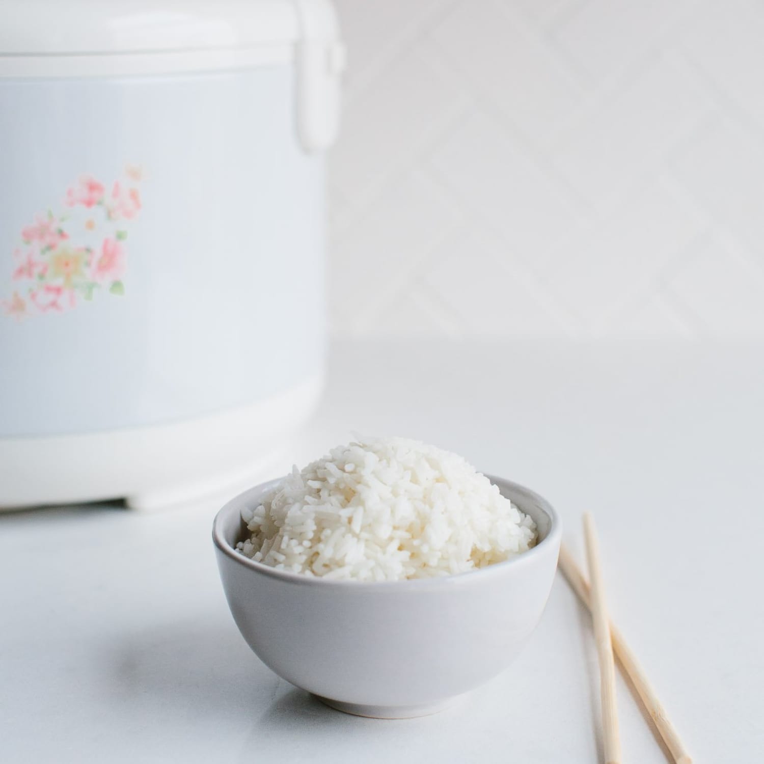 How To Make Rice in a Rice Cooker (5-Step Recipe)