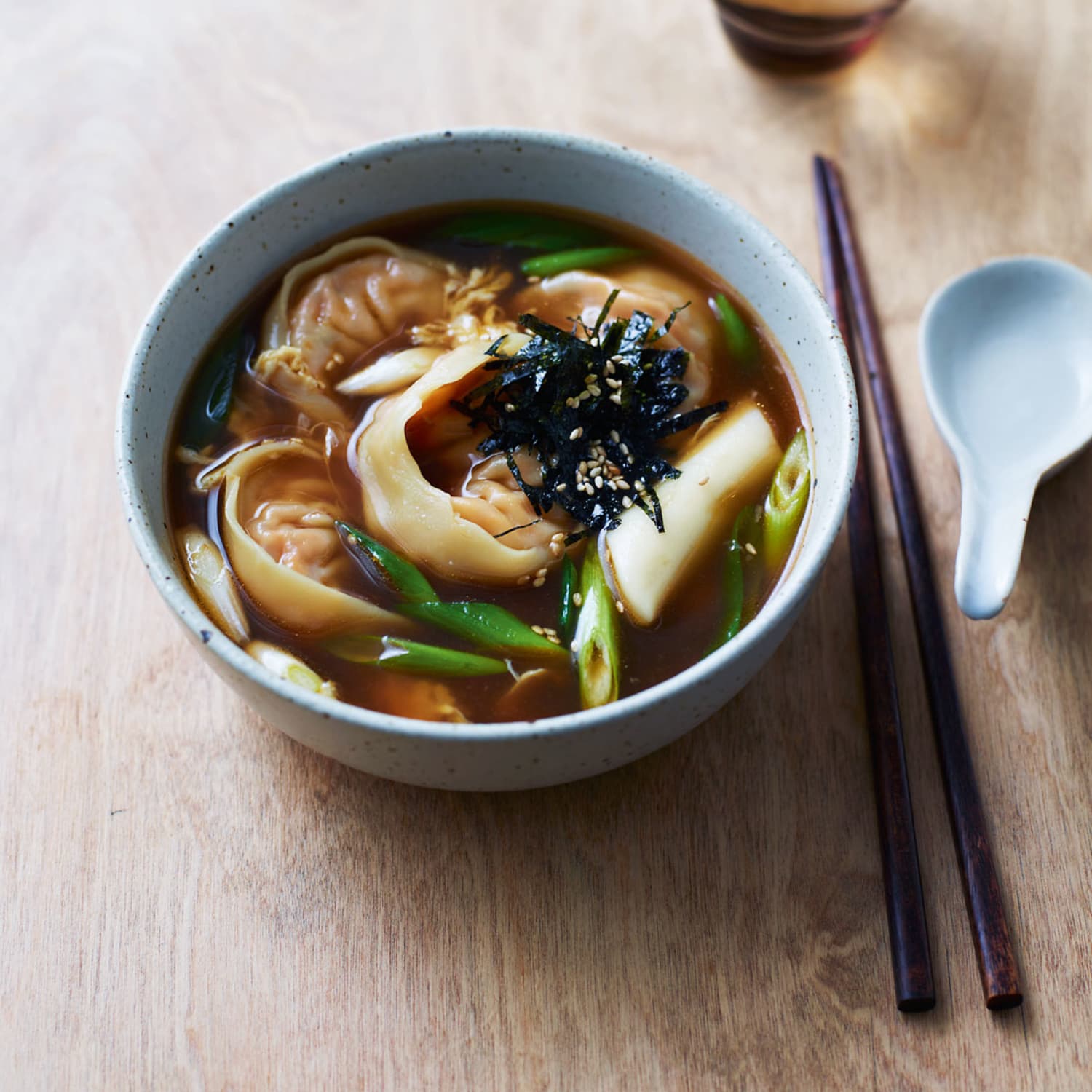 Mandu-Guk (Korean Dumpling Soup)