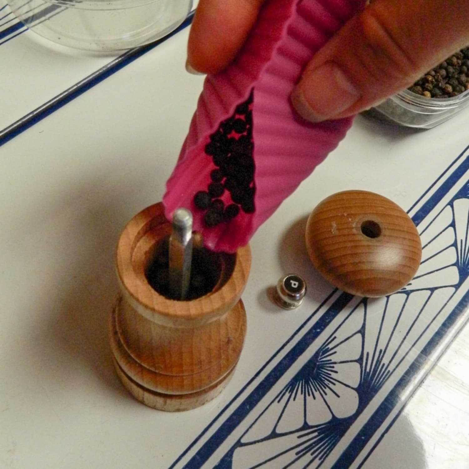 How To Fill A Pepper Grinder