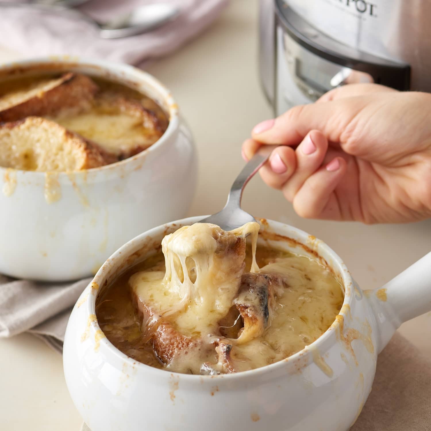 Slow-Cooker French Onion Soup Recipe