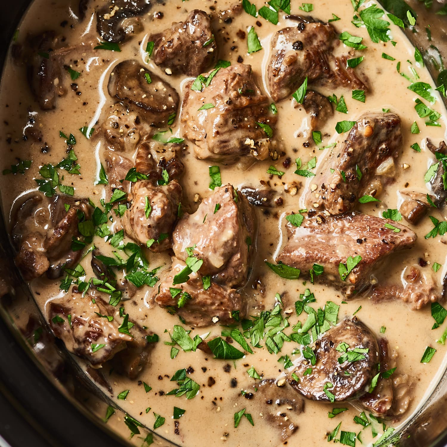 Easy Slow Cooker Beef Stroganoff