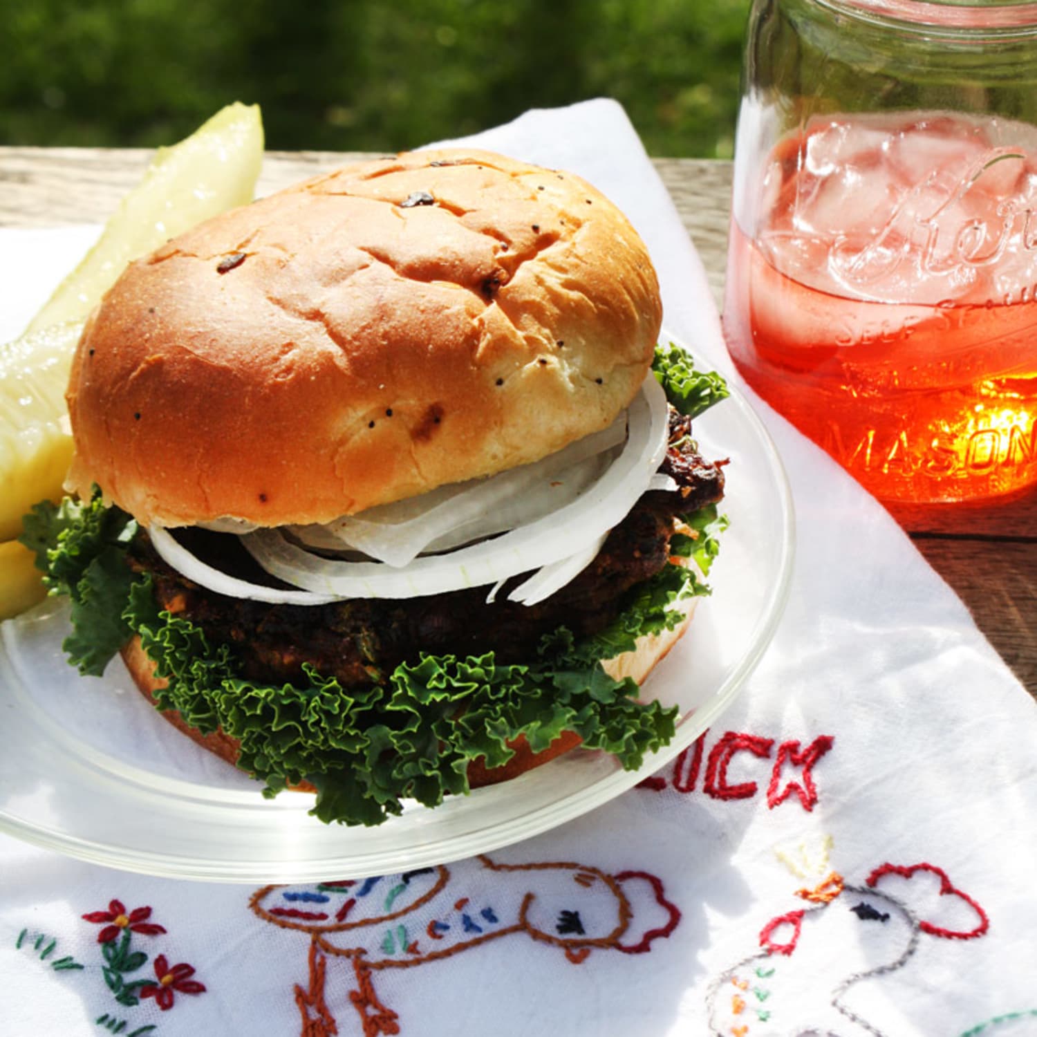 Recipe Green Curry Veggie Burgers With Black Beans Walnuts Kitchn Filled with sweet and aromatic flavors such as grated carrot and curry powder, it provides a wanted relief from your. green curry veggie burgers with black beans walnuts