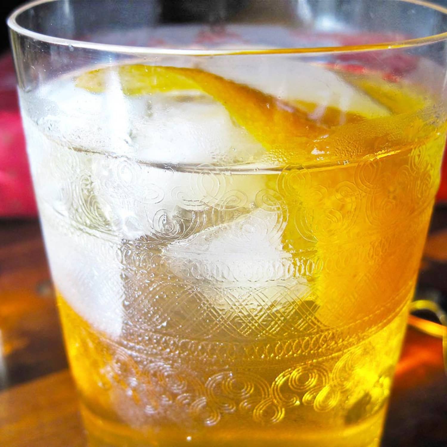 Traditional Elderfashioned Cocktail Recipe, Elderflower Whisky Cocktail