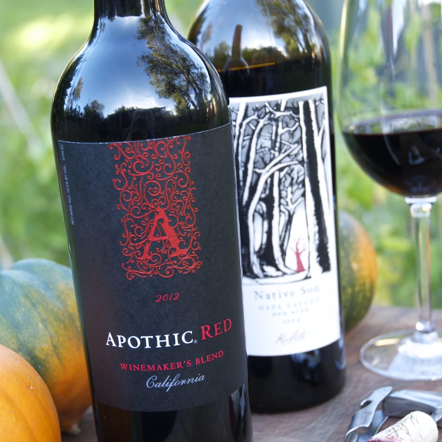 8 Dark Red Wines From Trader Joe S For Your Halloween Party Kitchn
