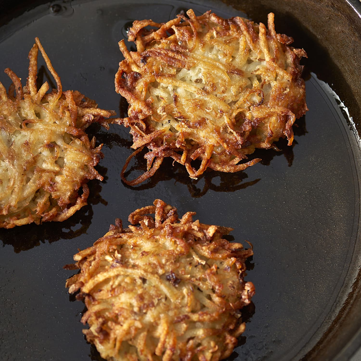 This Simple Device Makes Cooking Latkes a Mess-Free Affair - CNET