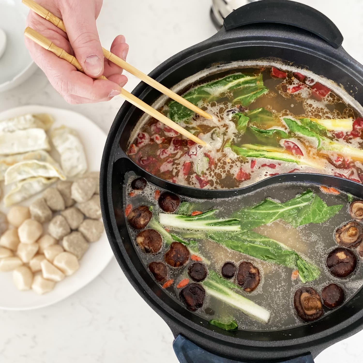 Two Sided Divided Hot Pot Amazon Review The Kitchn