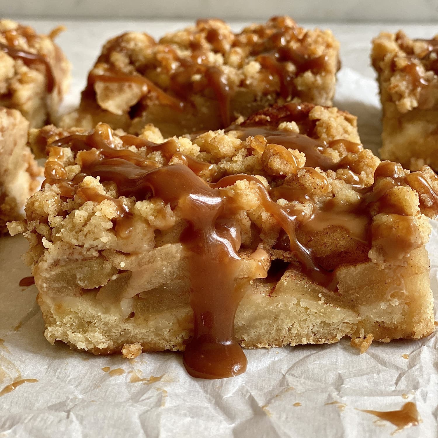 Apple 2025 crumble bars