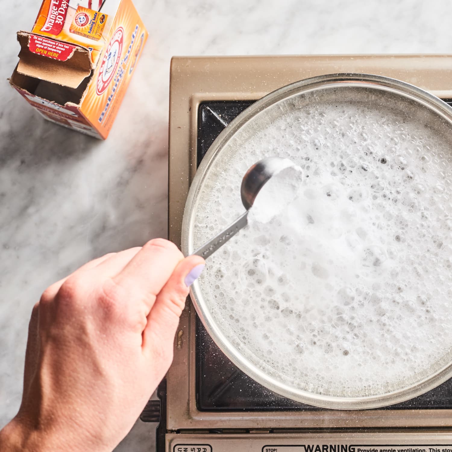 How to sale clean burnt pan