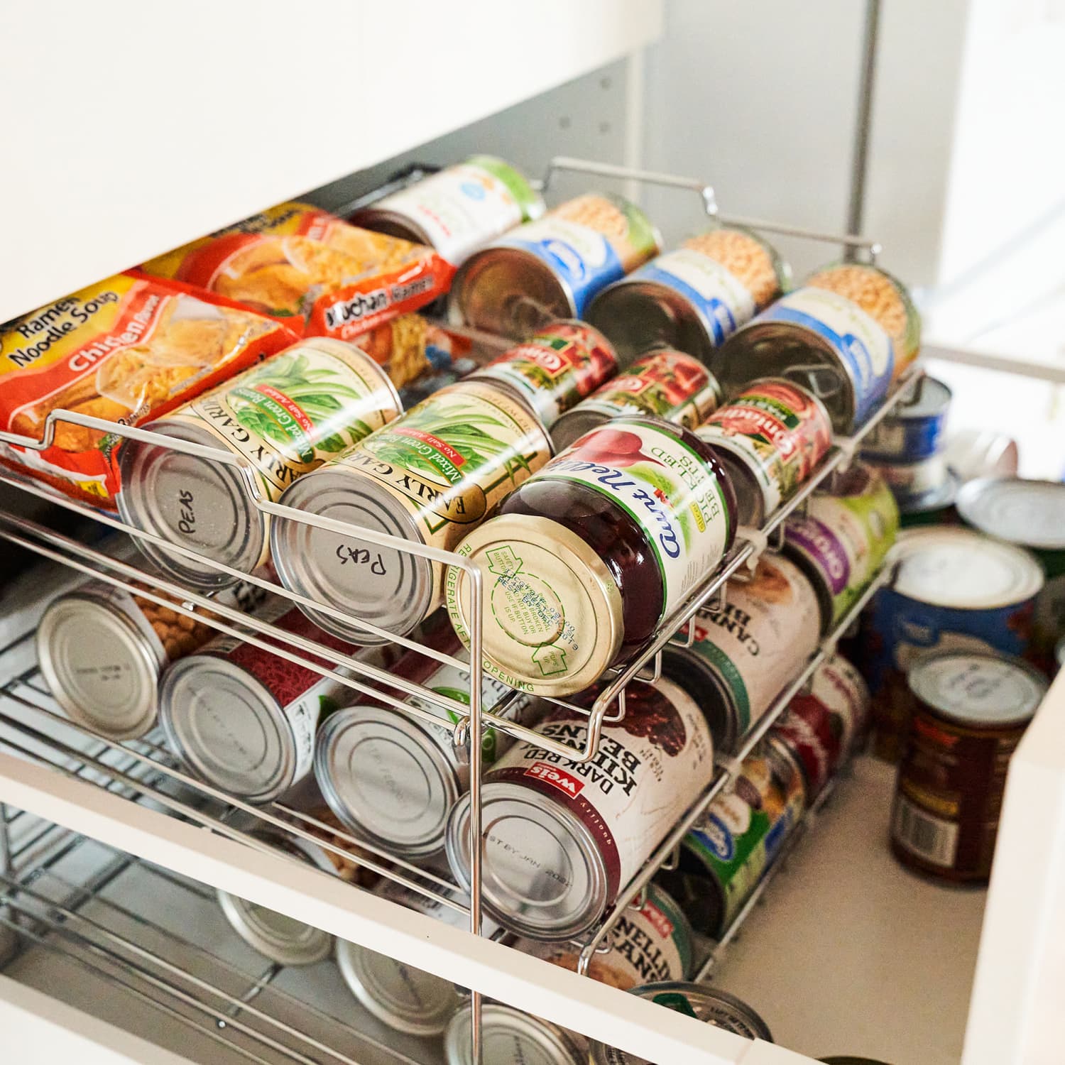 Tin shop can storage