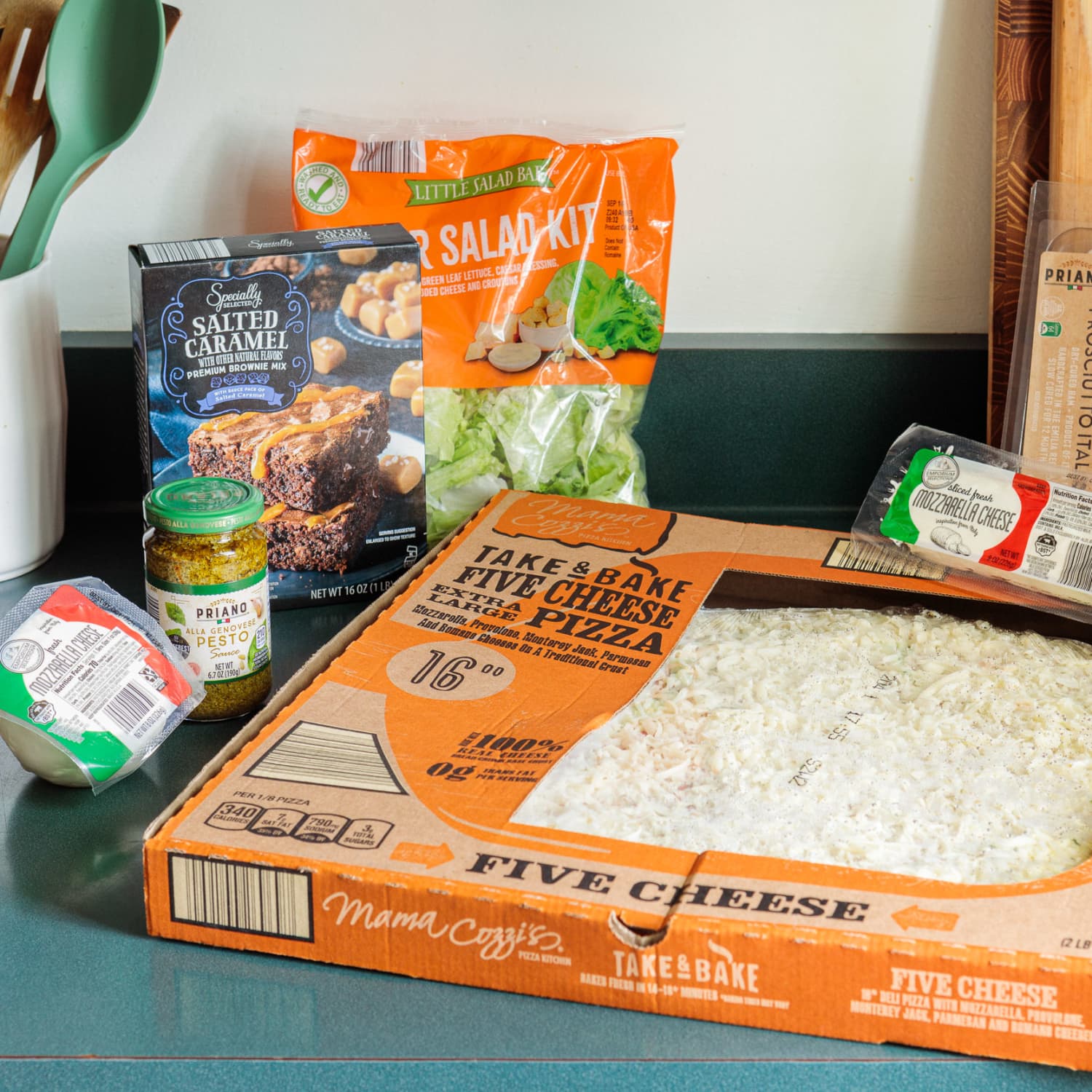 How to Turn a $20 Aldi Trip into the Ultimate Pizza Night | The Kitchn