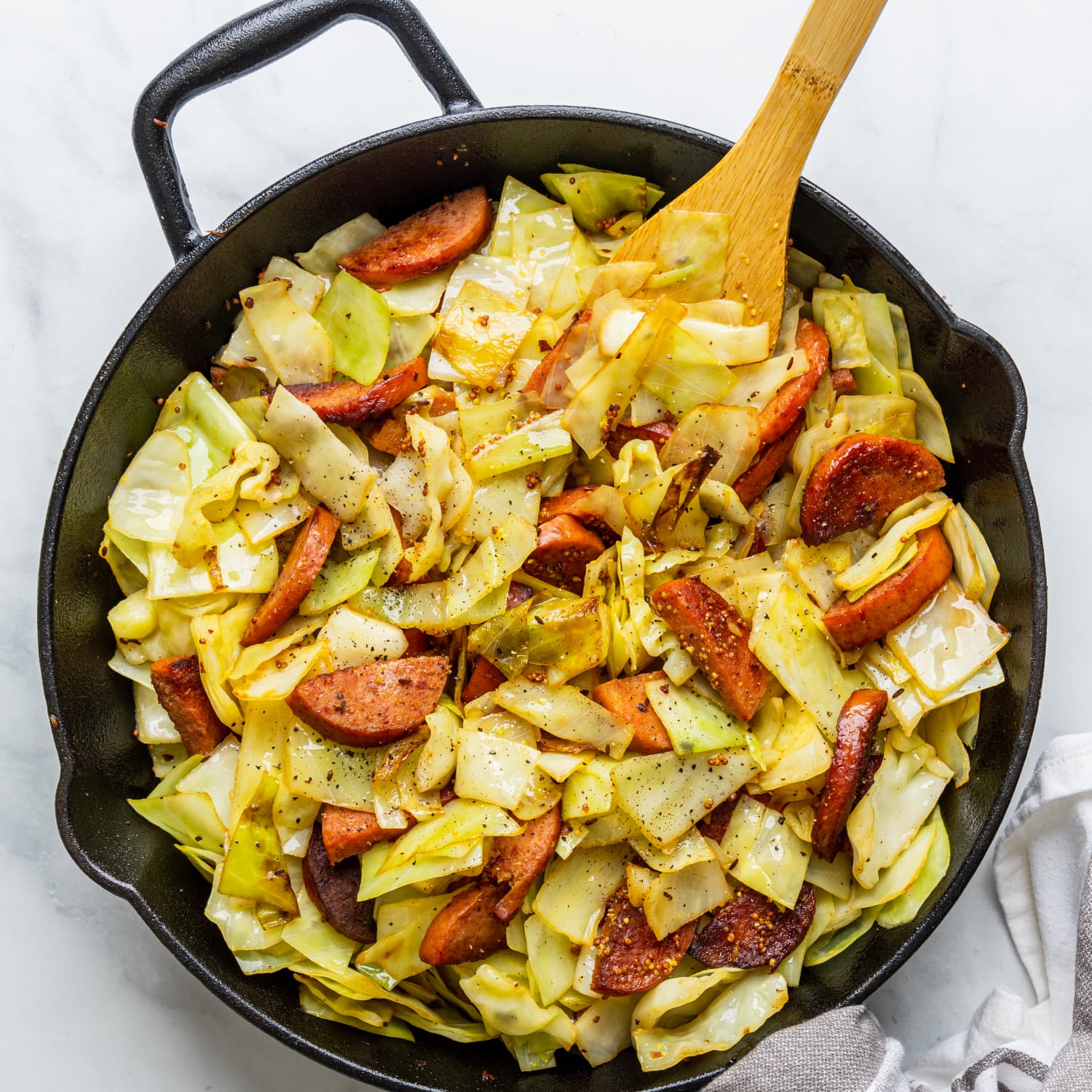 Cabbage store with sausage