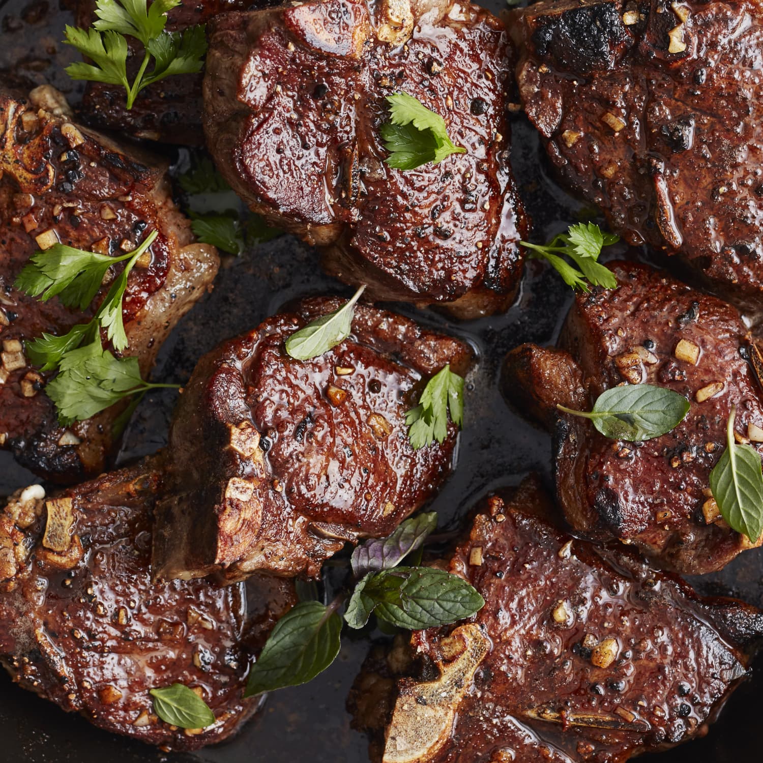 20 Minute Garlic Butter Lamb Chops