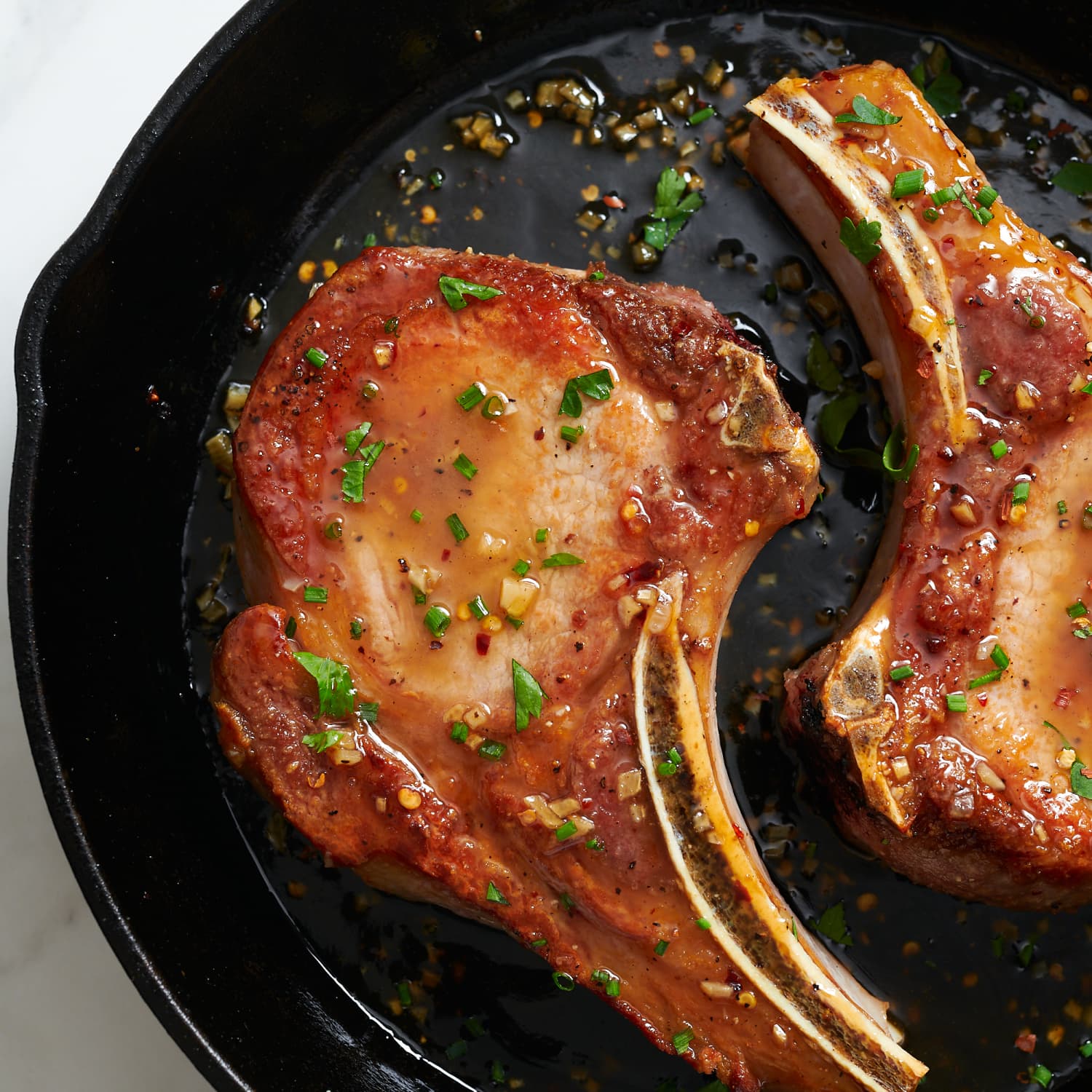 15 Minute Honey Garlic Pork Chops