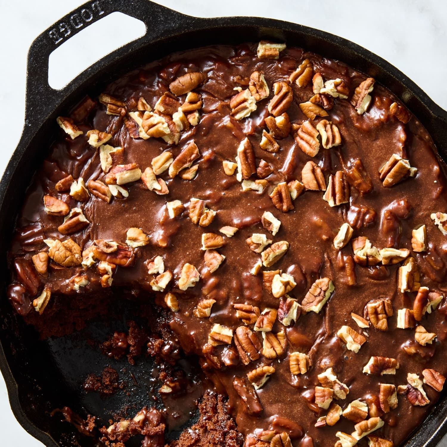 Cast iron skillet cakes best sale