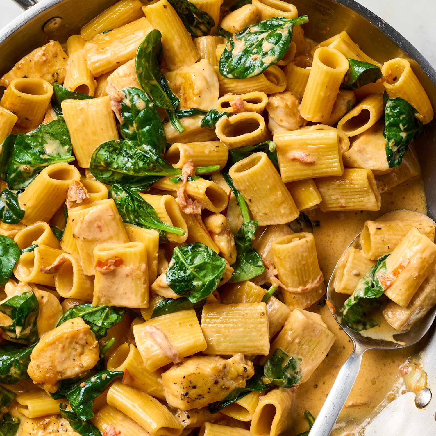 Rigatoni Pasta With Chicken