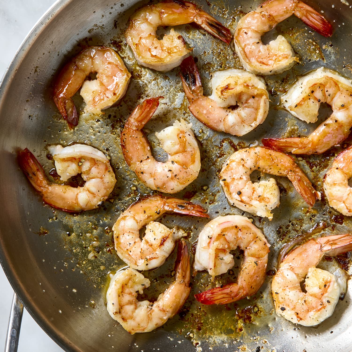 How to Cook Shrimp on the Stove