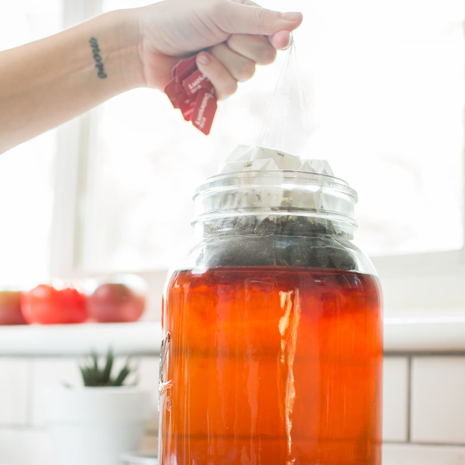 How to make sun tea 2025 with lipton iced tea bags