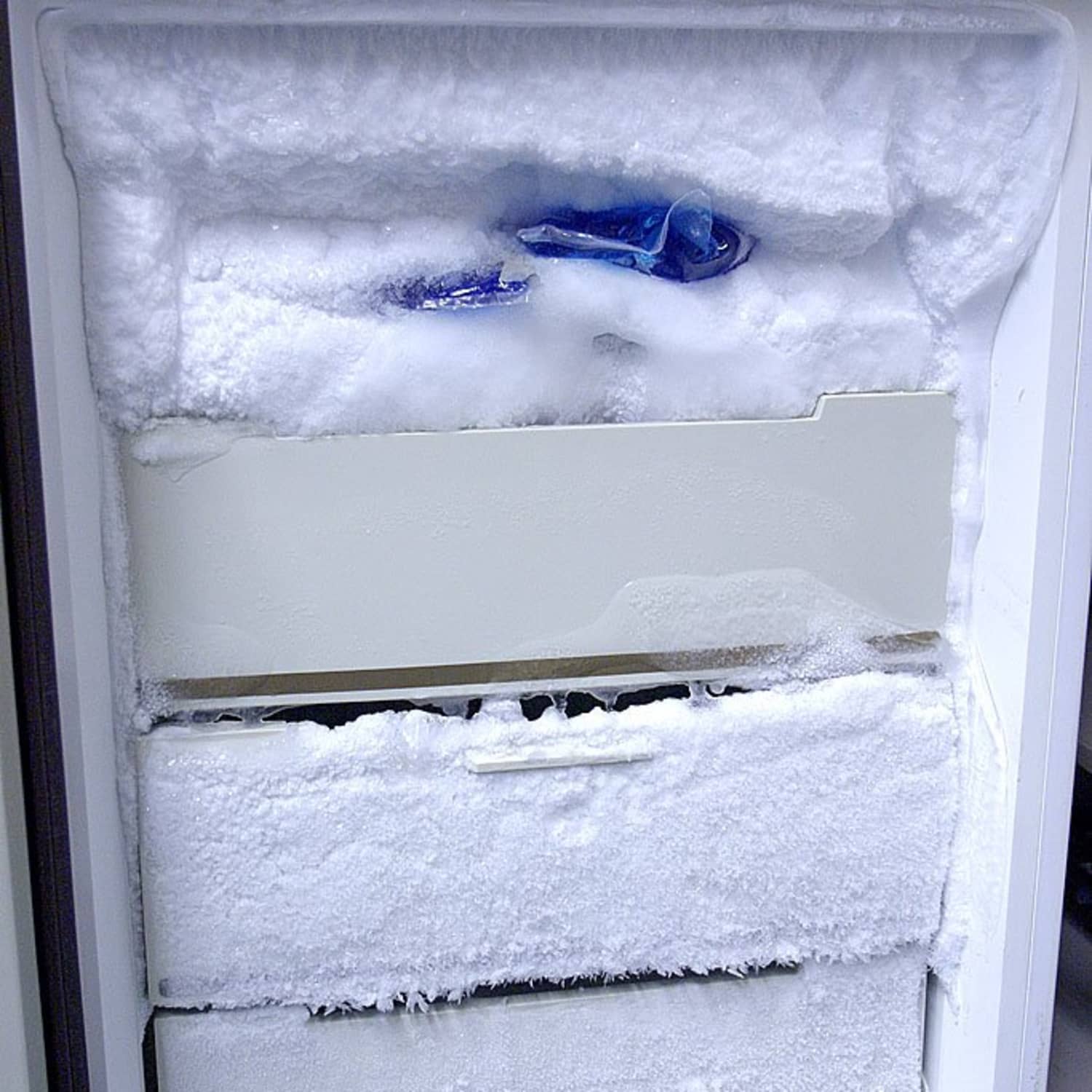 Best way to defrost 2025 a deep freezer