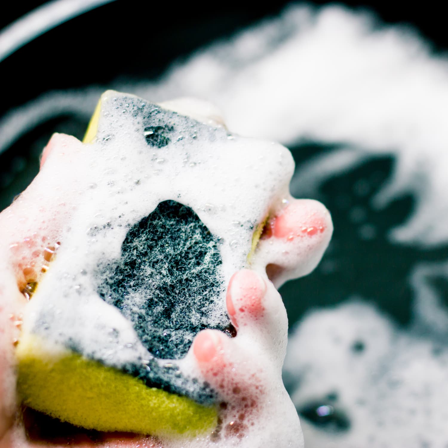 How to get the deals smell out of a sponge