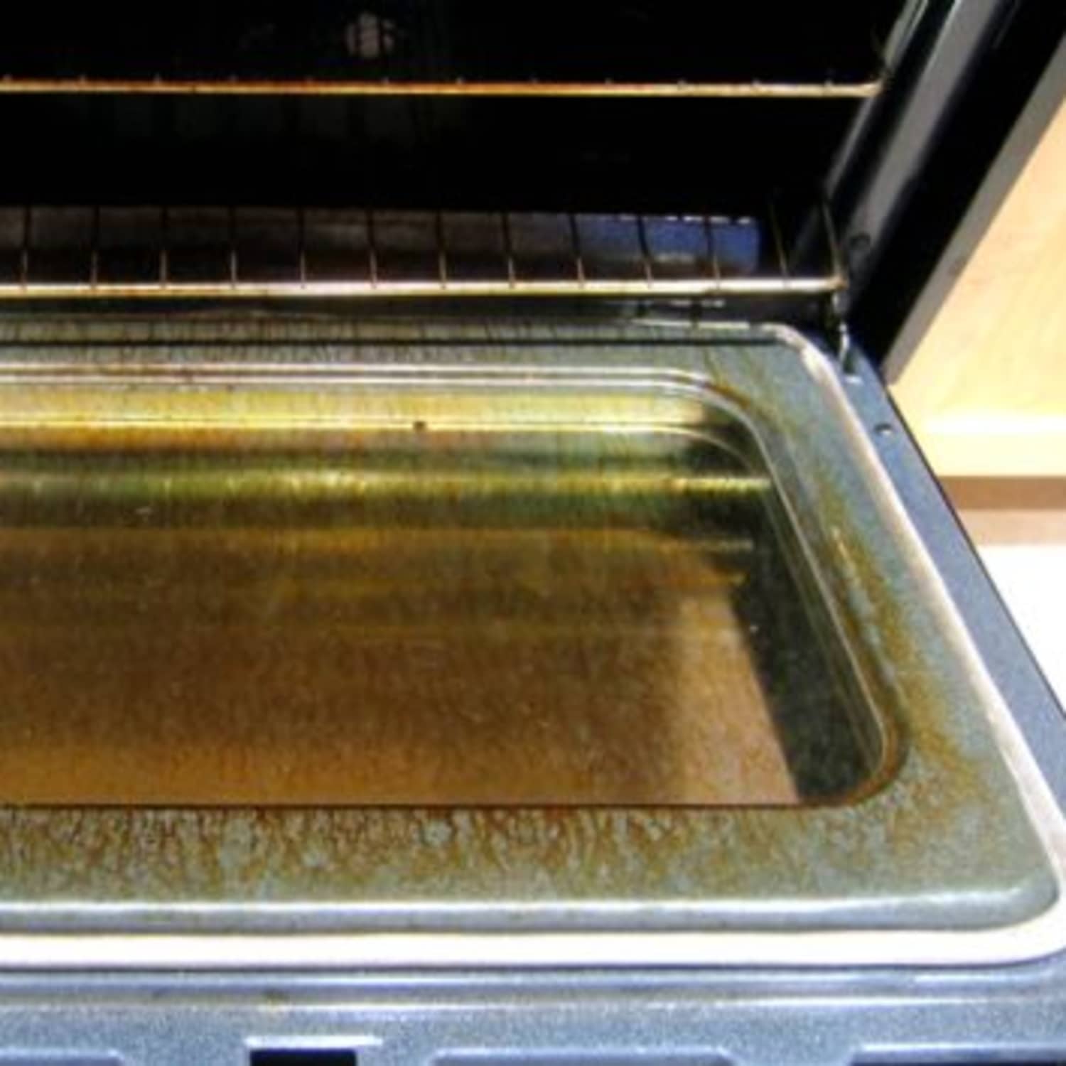 Cleaning a self cleaning sale oven