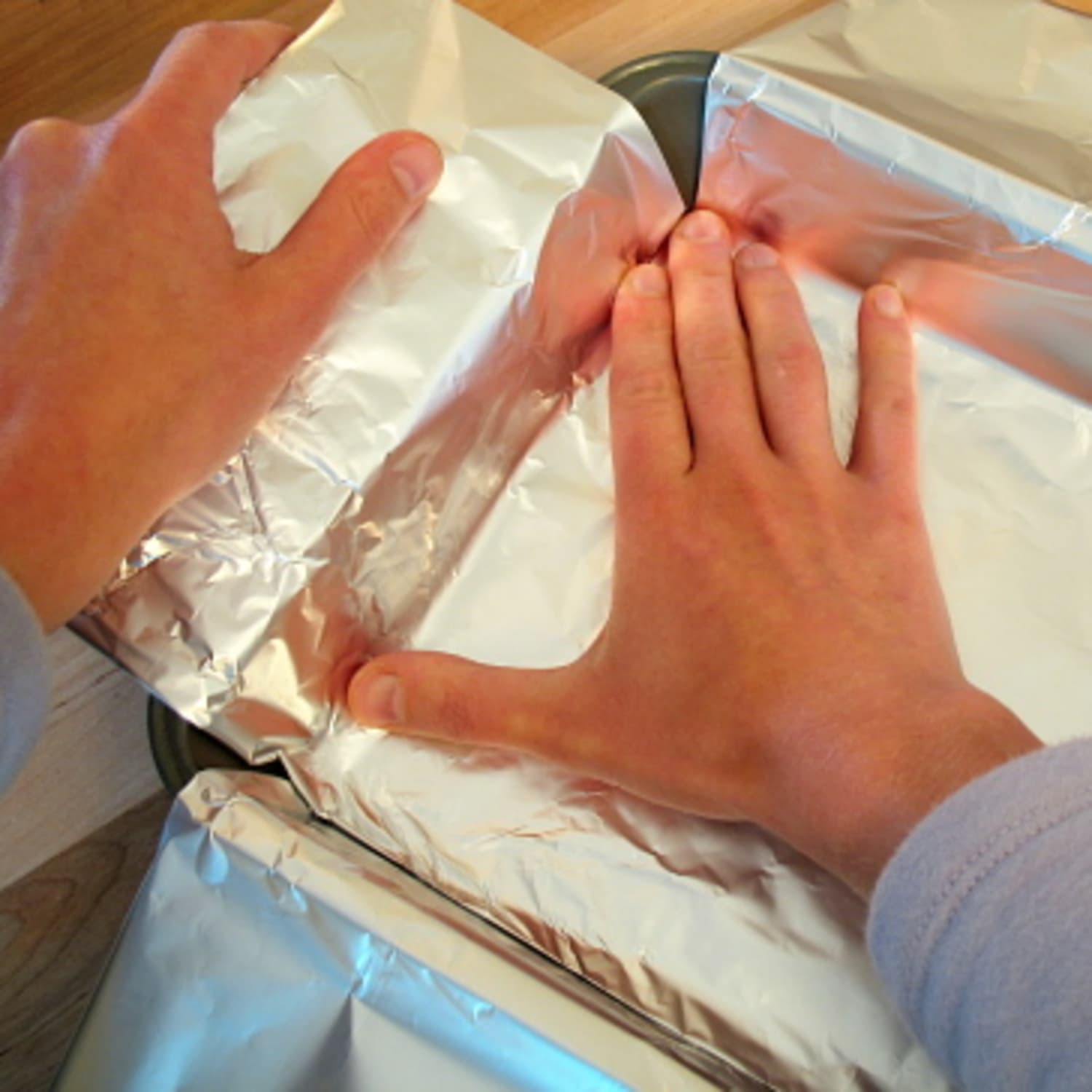 Cake in online aluminum foil pan
