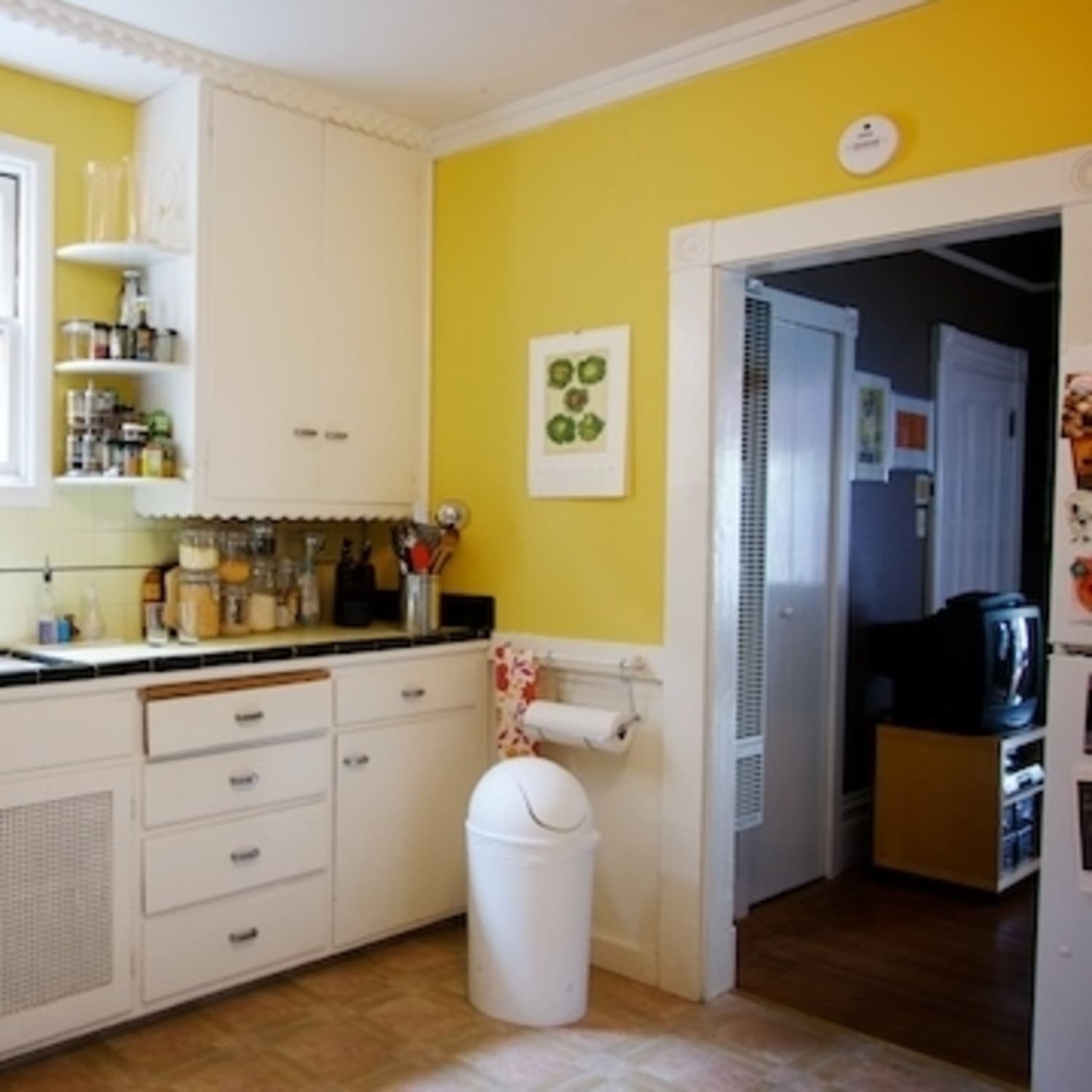 Kitchen wall painting outlet