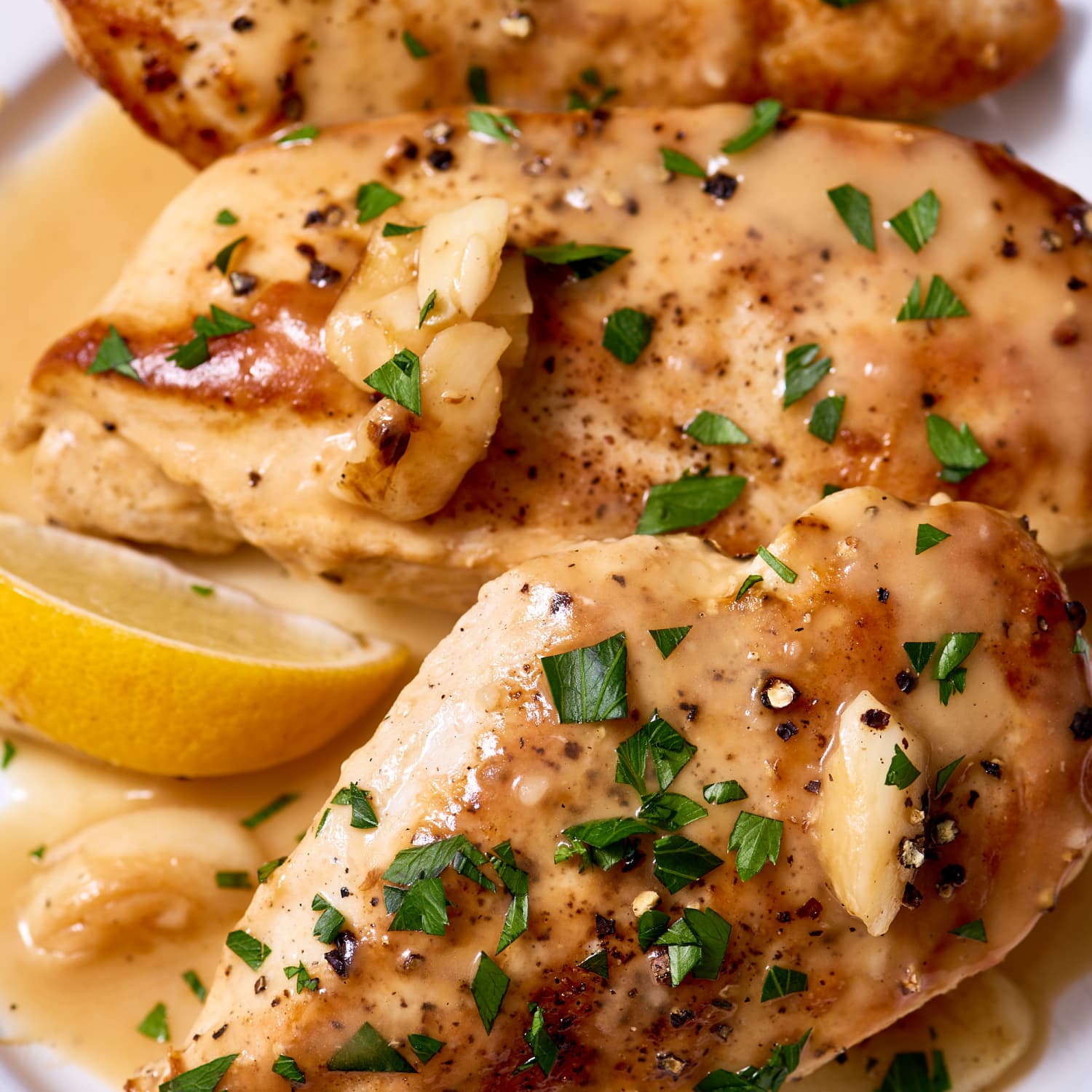 Slow Cooker Lemon Garlic Chicken Breast